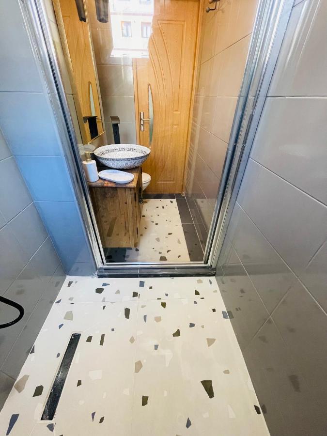 Hygge Place To Stay - Self Check In Nonstop 24H-Wifi Resita Exterior photo